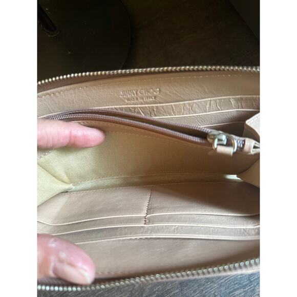 JIMMY CHOO BEIGE LEATHER AND SILVER STARS ZIP AROUND WALLET - Picture 10 of 11